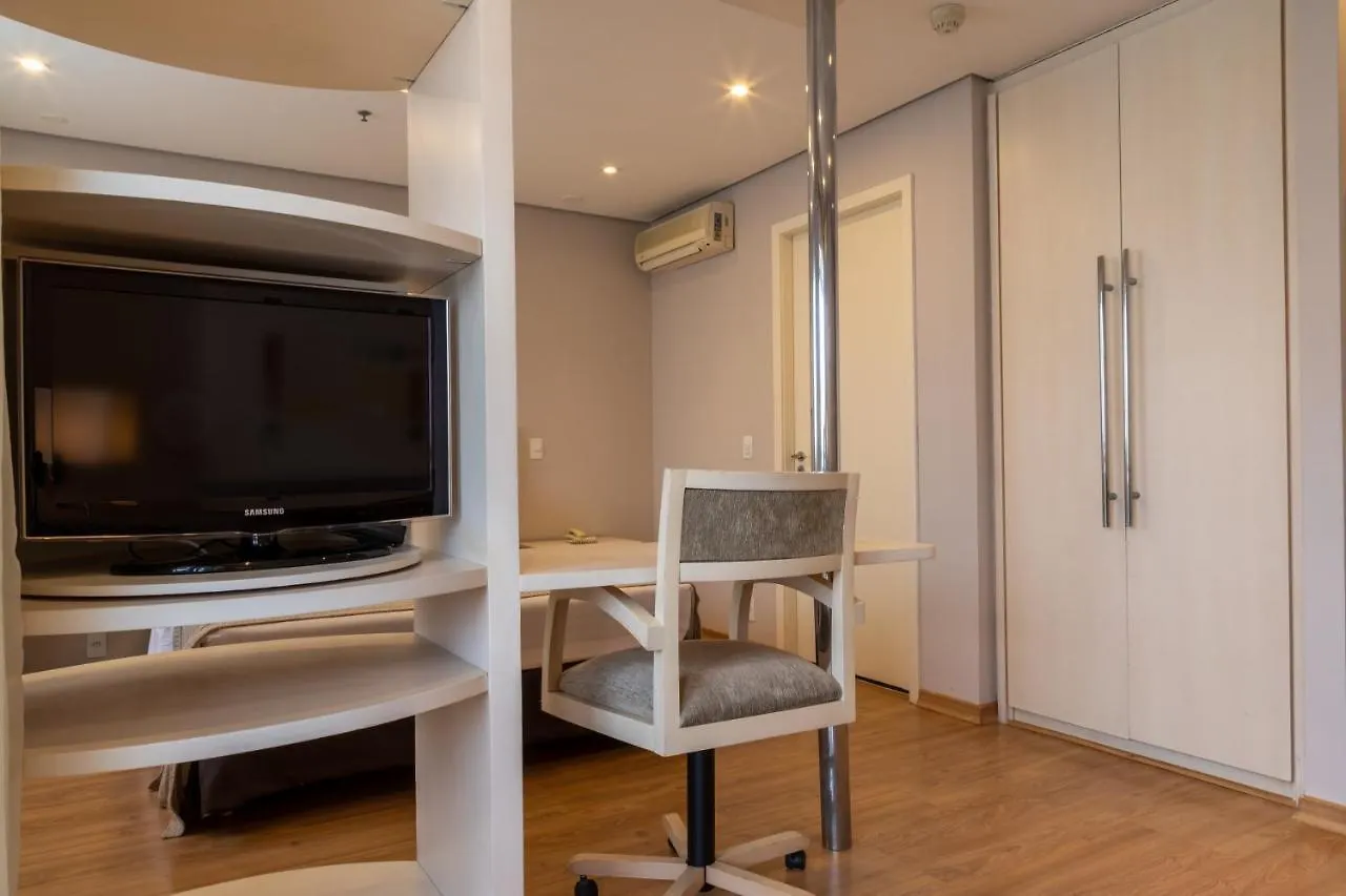 360 Saint Charbel - Apartamentos Mobiliados São Paulo 0*,  Brazília